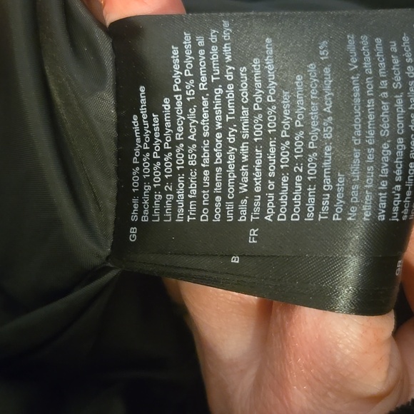 Helly Hansen Parka - Picture 7 of 7